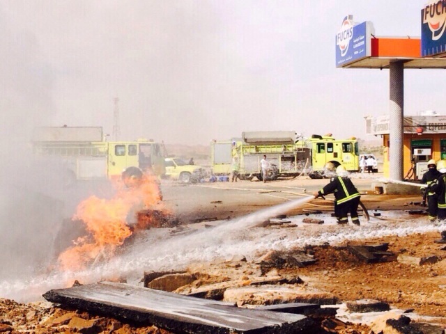 حريق في محطة وقود بـ”بوادي تبوك”.. ولا إصابات