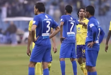 مفاجأة.. الهلال يشكو قائد النصر للشرطة!