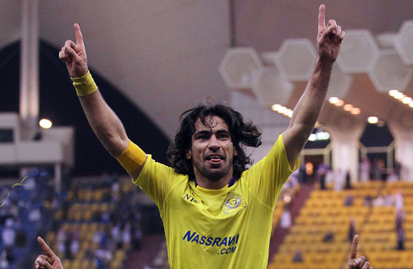 آل الشيخ لقائد #النصر : الاعتزال أو اللعب لأندية الوسط!