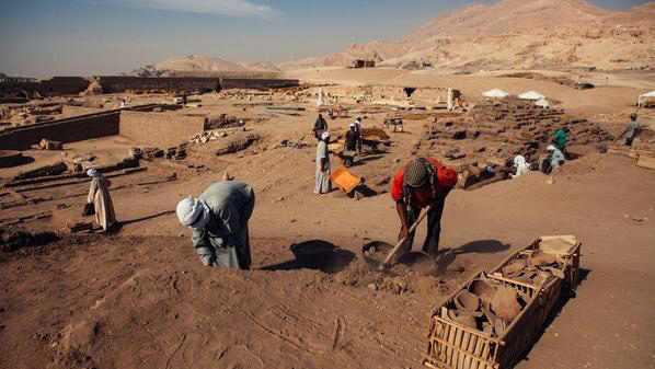إسبانيا تعثر على حمامات عربية من القرن 11 أثناء أعمال حفر أثرية