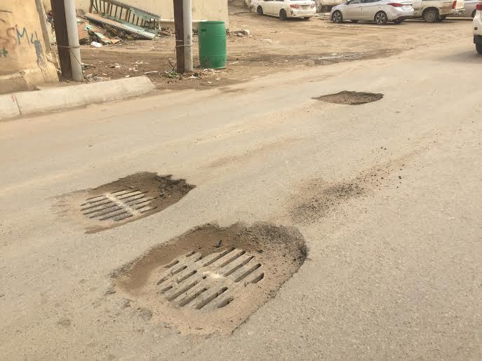 حفريات تتوسط شوارع بيش والبلدية: مسؤولية شركة صيانة الصرف