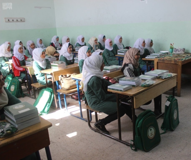 حقائب مدرسية الأشقاء السوريين (3)
