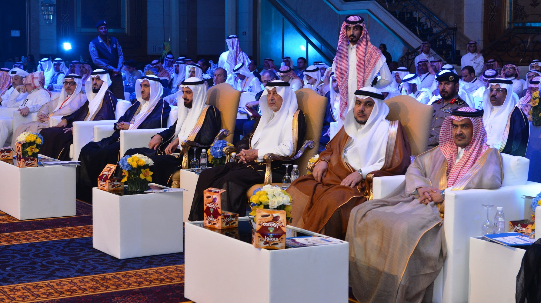 أمير مكة يطلق أكبر ملتقى صناعي بحضور 10 جهات حكومية