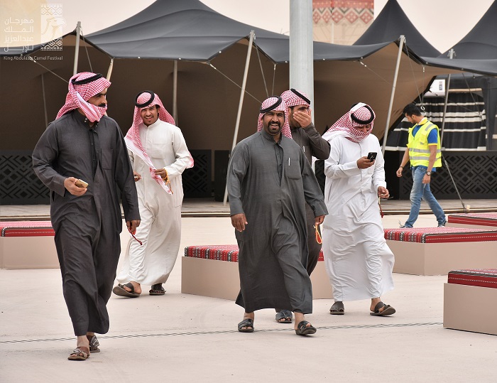 مهرجان الملك عبدالعزيز للإبل يستقبل روّاده من الثانية ظهراً كل جمعة