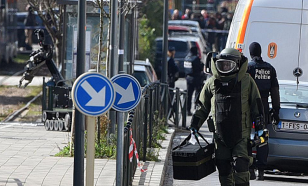 خلطة كيماويات ومواد متفجرة بشقة “انتحاريي بروكسل”