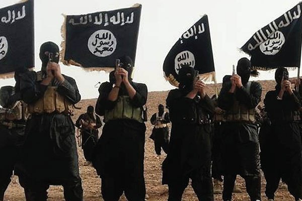 السجن المؤبد لـ7 مصريين اعتنقوا فكر داعش