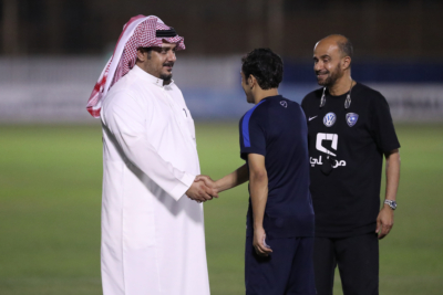 دونيس يودع لاعبي الهلال ‫(2)‬ ‫‬