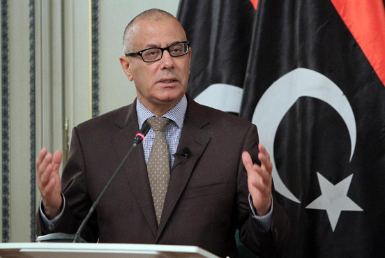 رئيس الوزراء الليبي ينفي وقوع انقلاب ويدعو الجيش للتدخل