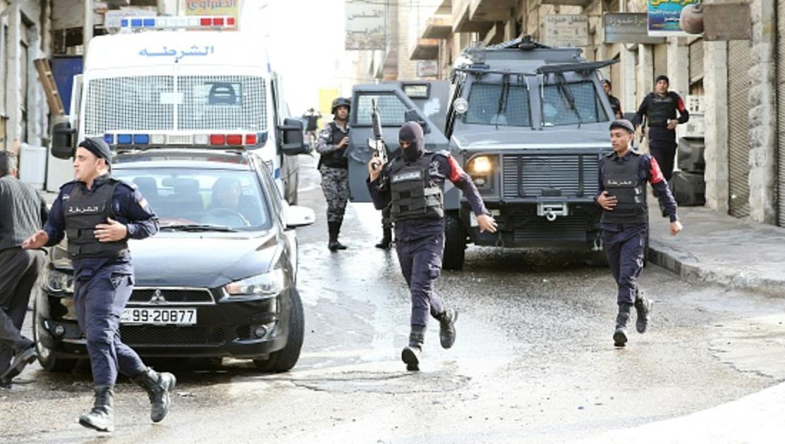 مقتل 5 عناصر من المخابرات الأردنية في هجوم بمخيم البقعة