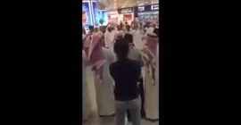 شاهد.. “الدحة” تتسبّب في رعب المسافرين بداخل مطار الكويت