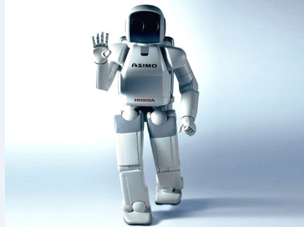 IBM تكشف عن أول روبوت بمهنة “محام”