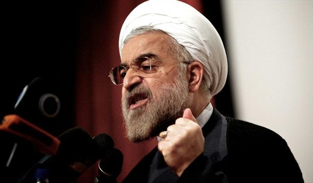 روحاني يتبجَّح ويدافع عن إطلاق الميليشيات الصواريخ على المملكة