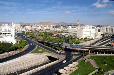 أمانة الرياض تغلق 15 مركزاً للمساج وتمنع 14 عاملاً عن العمل