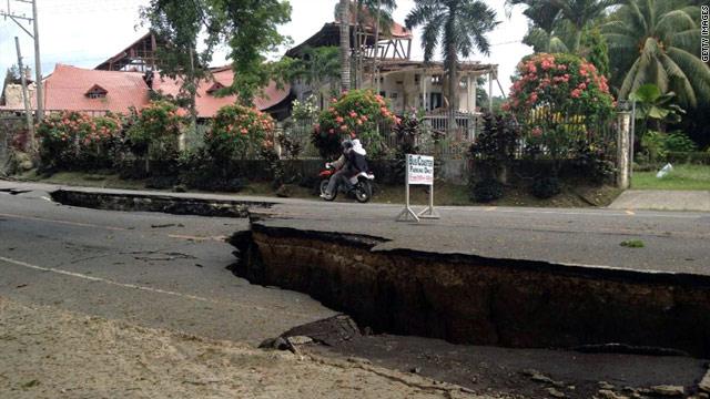 زلزال يضرب الفلبين ويسفر عن سقوط 67 قتيلاً