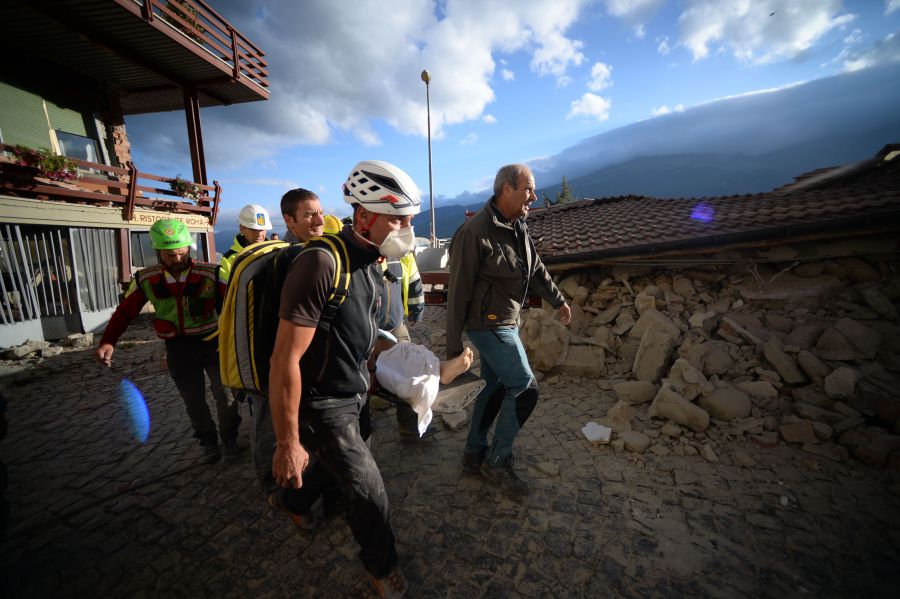 مُسلّمو إسبانيا يتضامنون مع ضحايا زلزال إيطاليا