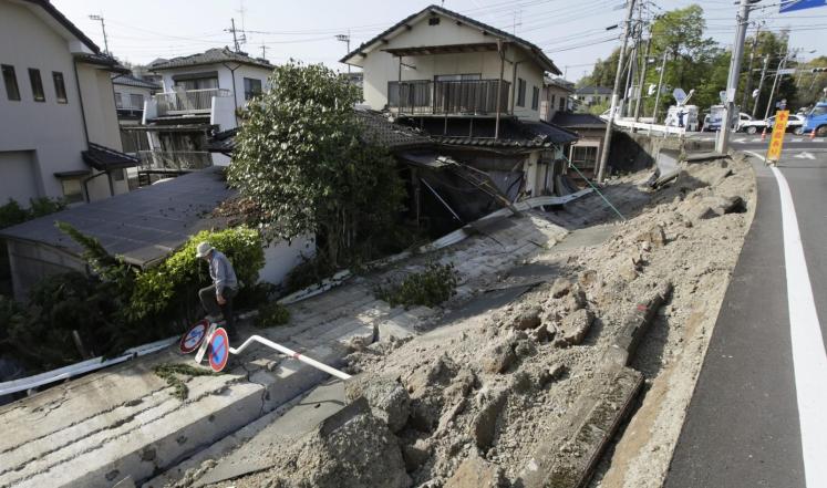 مقتل 39 شخصًا في زلزال مدمر بـ #اليابان.. والضحايا في ازدياد