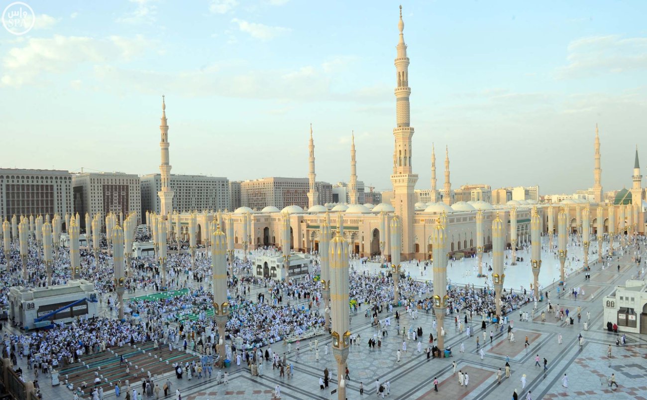 الثبيتي في خطبة المسجد النبوي: نجاح الحج أخرس الأبواق الناعقة