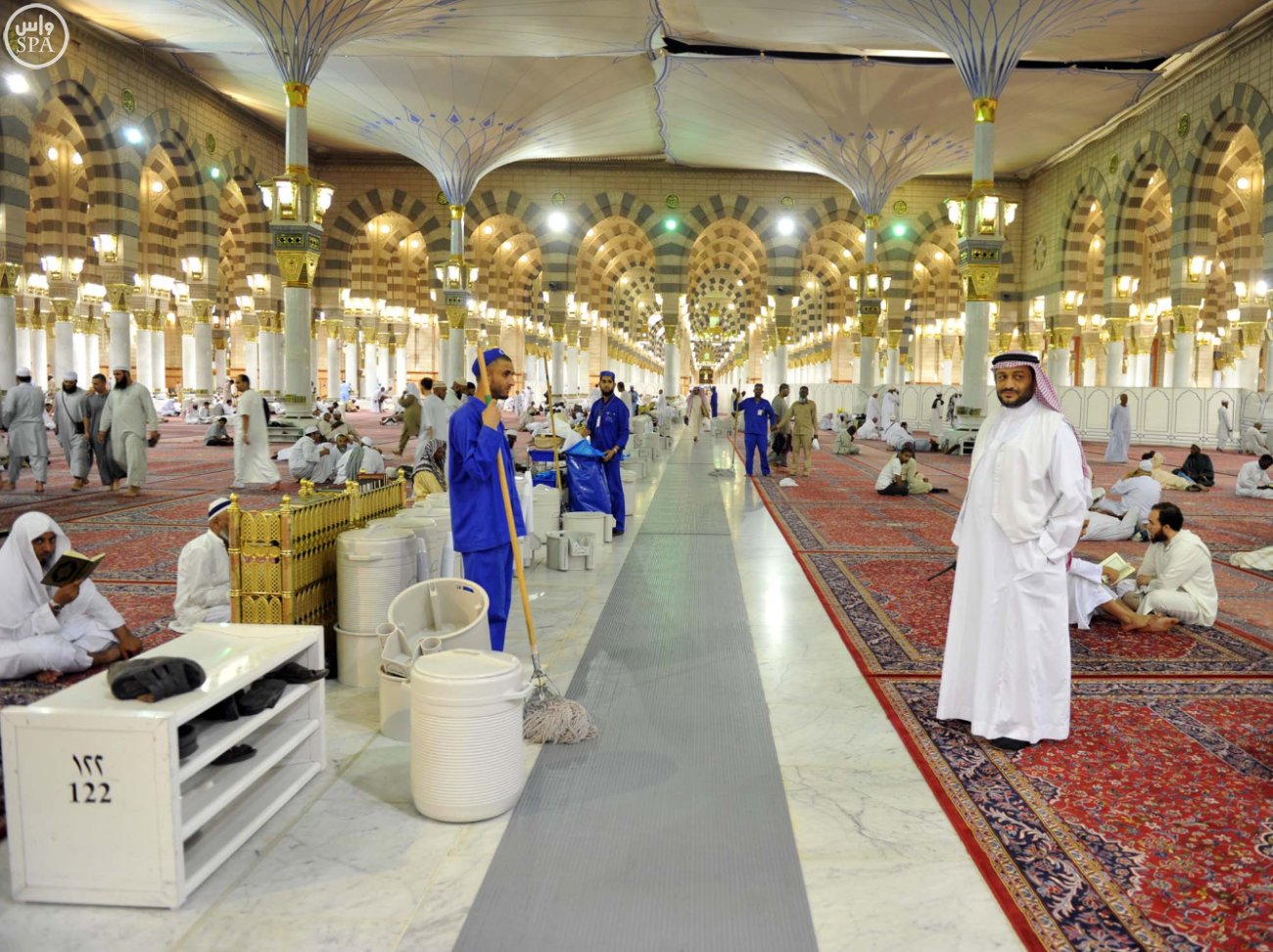 الرئاسة العامة لشؤون المسجد النبوي تبدأ باستقبال الراغبين في الاعتكاف