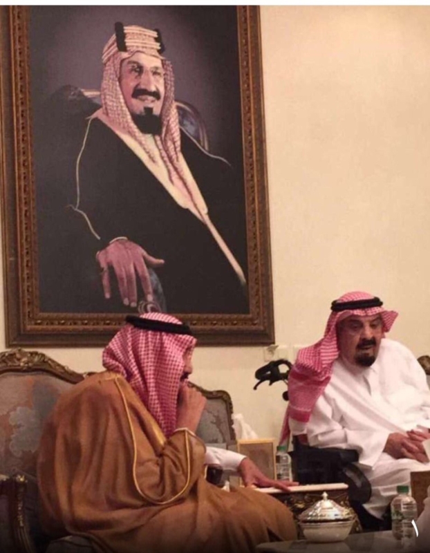 زيارة الملك للامير مشعل 1