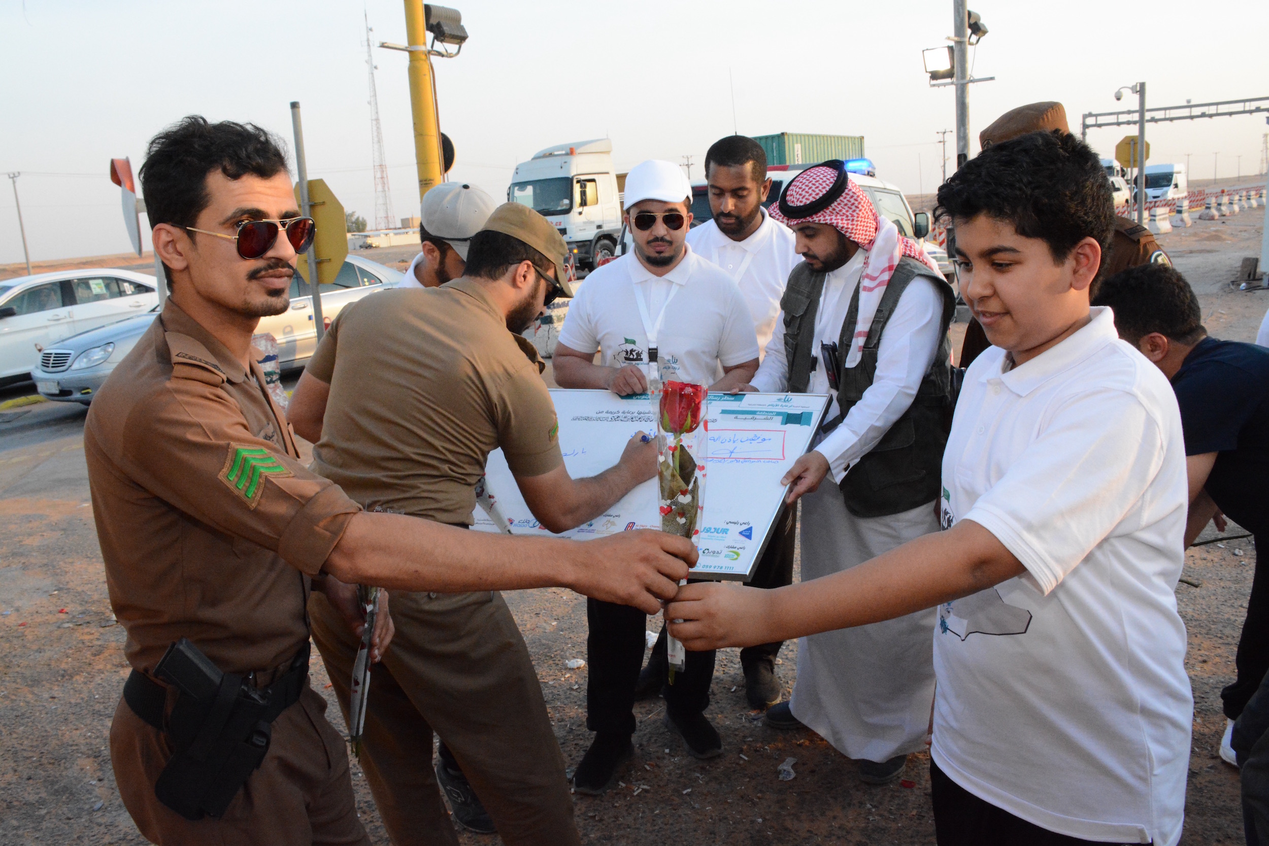 بالصور.. قافلة بناء2 تودع الرياض وتصل محطتها الثانية في الطائف