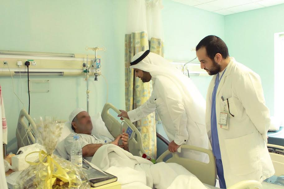 مستشفى الأمير محمد بن عبدالعزيز بالرياض يعايد المرضى