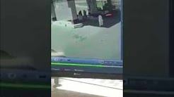 بالفيديو.. سائق متهور يقتحم محطة وقود في طبرجل ويشعل النار بها