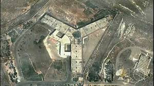 واشنطن : الأسد يستخدم “المحرقة” لإخفاء عمليات القتل الجماعي في سجن صيدنايا
