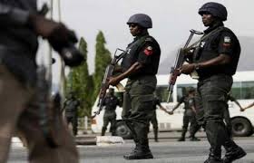 الهروب الكبير.. مقتل 4 سجناء وفرار 36 آخرين في سجن نيجيري