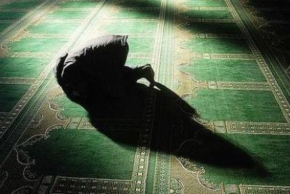 في عفيف.. شاب يُتوفى أثناء قيامه للصلاة في المسجد