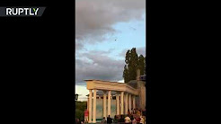 شاهد.. سقوط طائرة خلال عرض جوي أمام الجماهير في روسيا