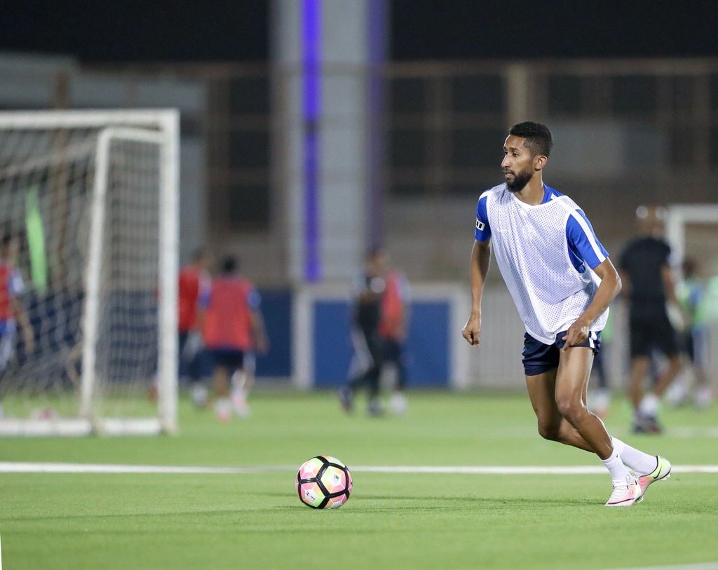 ما قاله سلمان الفرج عن زي الهلال الجديد !