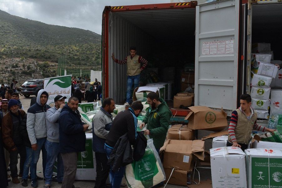بالصور.. مركز الملك سلمان للإغاثة يواصل توزيع المساعدات لعائلات سورية في لبنان