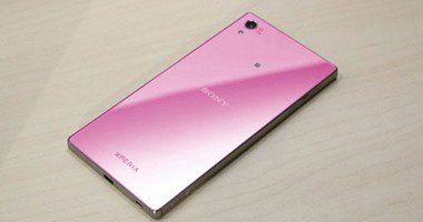 “بينك” نسخة جديدة لسوني من هواتف Xperia