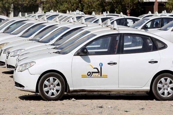 النقل: إيقاف تراخيص سيارات الأجرة في الرياض وجدة لهذه الأسباب