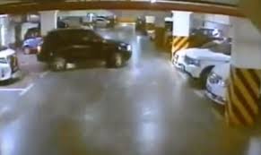 بالفيديو.. لص يسرق السيارات الفاخرة ليغري بها النساء ويعيدها صباحاً
