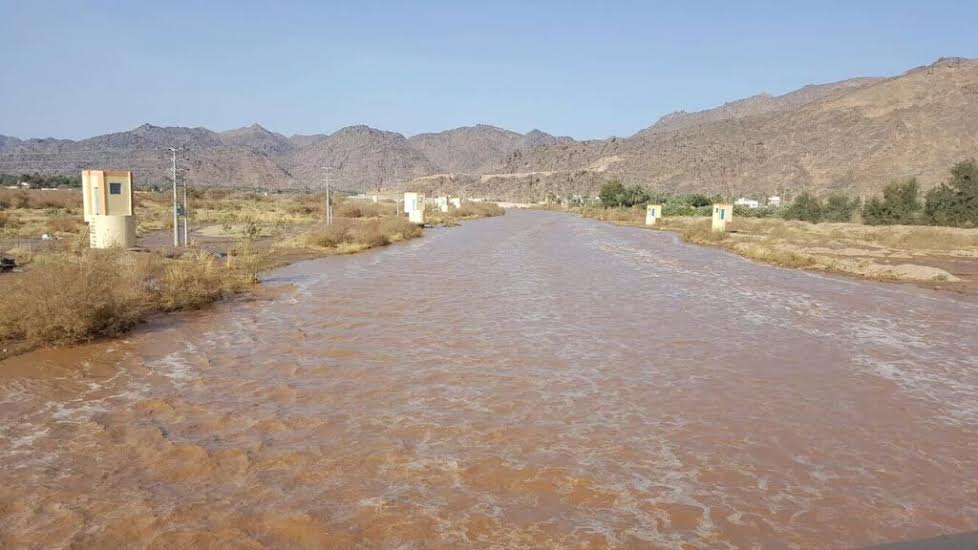 مدني #نجران يحذر من سيول منقولة