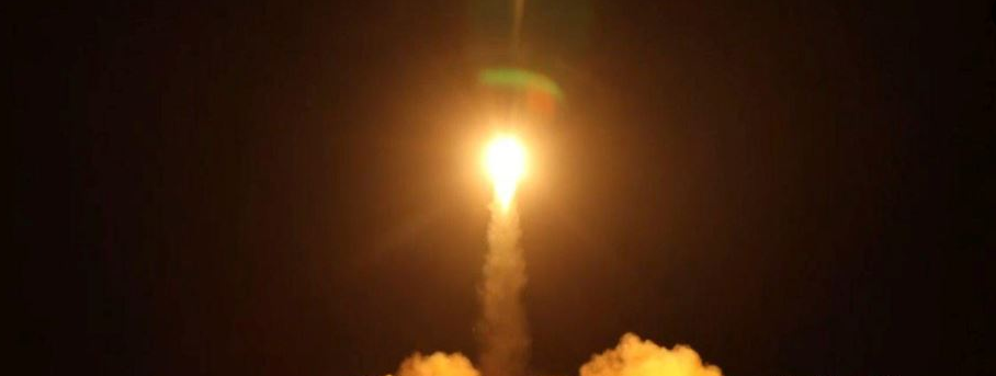 دفاعات التحالف تعترض 3 صواريخ باليستية حوثية في سماء مأرب