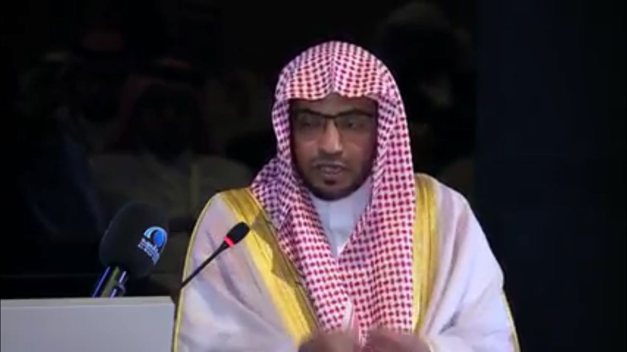 شاهد بالفيديو .. #المغامسي : الملك قاد البلاد في مركب كان الله أعلم بها حتى استقرّت على الجودي