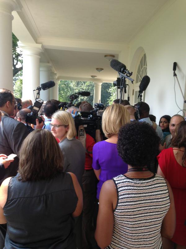 بالصورة.. الصحفيون في انتظار نتائج قمة #الملك_سلمان و#أوباما