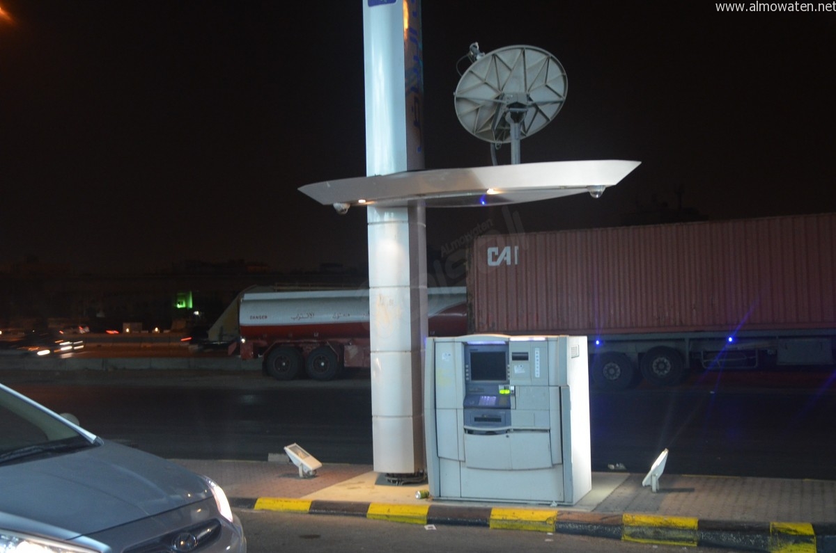 بنك الرياض يتفاعل مع صور رصدتها “المواطن”