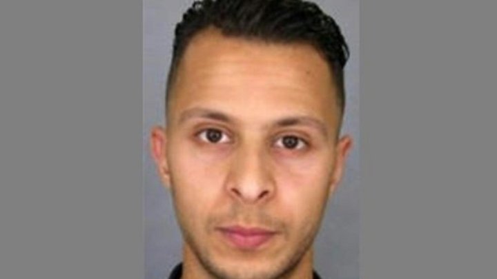 المشتبه به الرئيسي باعتداءات باريس اختبأ بشقة 3 أسابيع