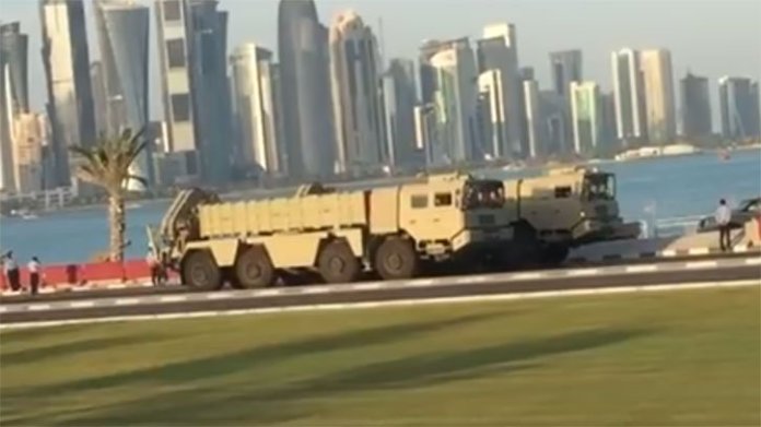 بعد سلسلة صفقات غير مفهومة .. قطر تشتري صواريخ باليستية من الصين