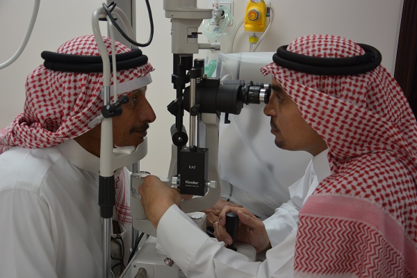 مركز العيون بمستشفى محمد بن ناصر يبدأ في استقبال المراجعين
