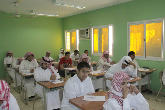 تعليم #الطائف : مستعدون لاختبارات 130 ألف طالب وطالبة
