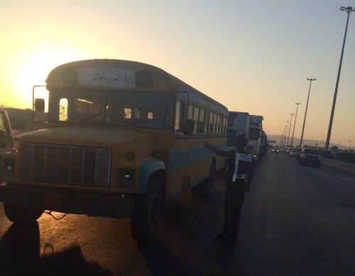 حملات مرورية مفاجئة لضبط مخالفات حافلات نقل المعلمات بـ”نجران”