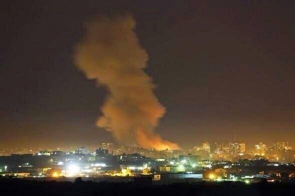 الآن.. قصف مقر الحوثيين بحي الجراف في صنعاء