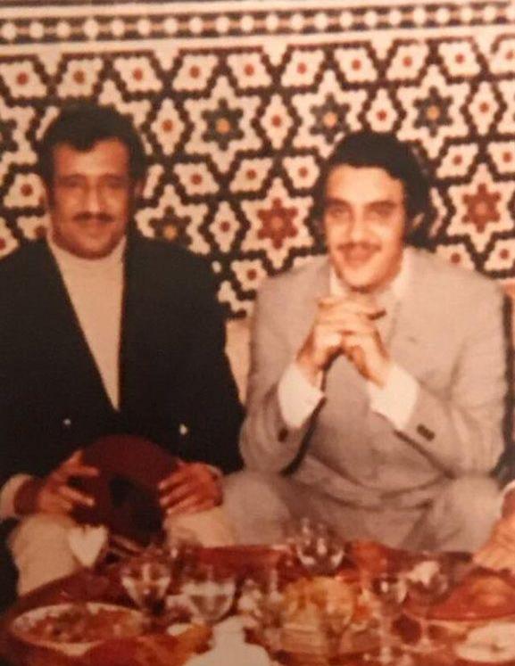 صورة نادرة تجمع والد الأمير نواف بن فيصل بالملك سلمان