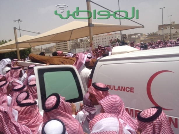 بالصور .. جموع غفيرة تشيع العريف الثبيتي في الطائف