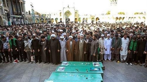 إيران تعترف رسميًا بمقتل 235 من مواطنيها في سوريا