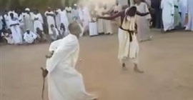 ضرب العريس بالسوط قبل زفافه في السودان!